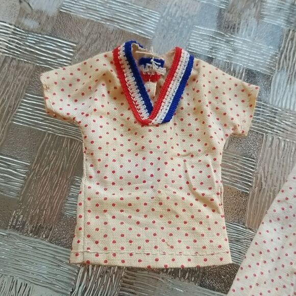 Vintage clothes for b red dress with top and shoes estate sale find - Picture 5 of 9